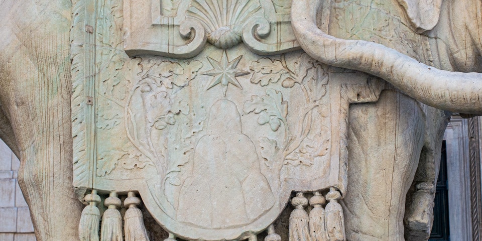Six hills and eight-pointed star from the Chigi arms on Bernini's elephant monument
