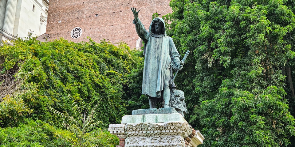  The Monument to Cola di Rienzo Capitoline Hill Rome