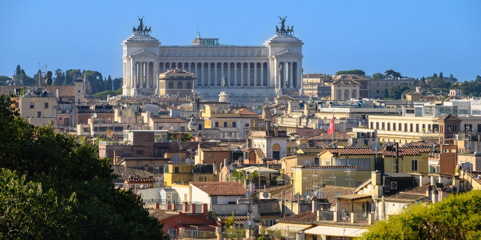 View of the Altar of the Fatherland from the observation deck on the Pincio Hill