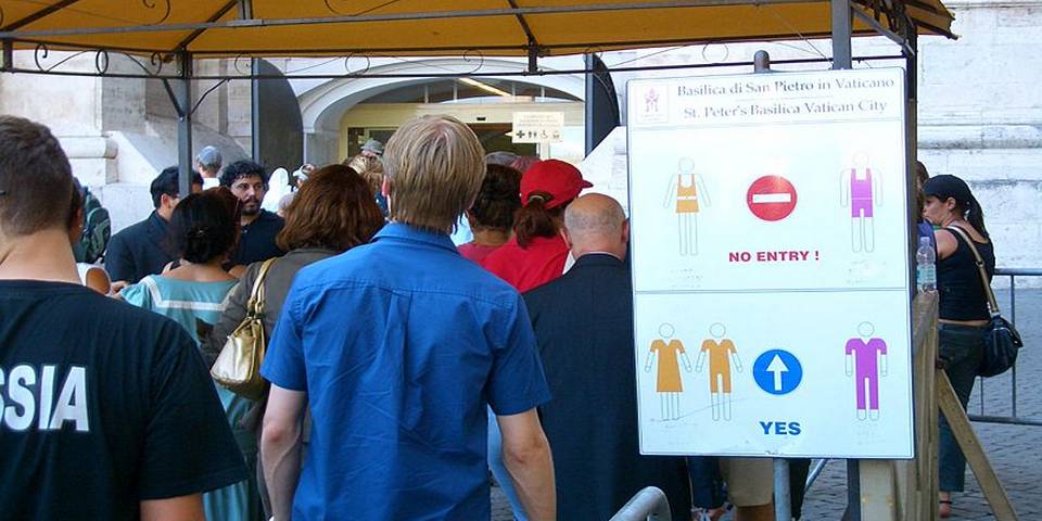 dress code to the Vatican Museums in Rome