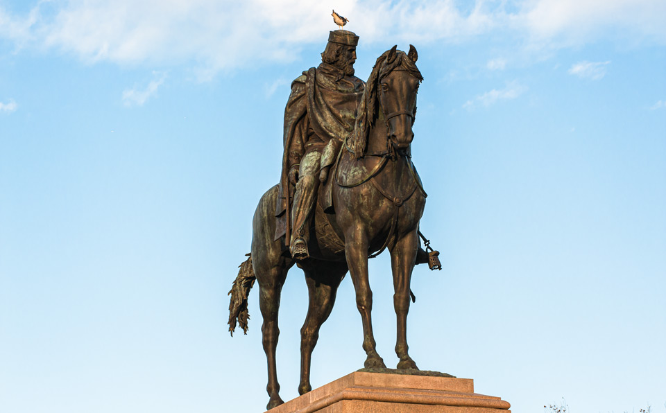 Bronze equestrian statue of Giuseppe Garibaldi at the centre of Piazzale Garibaldi