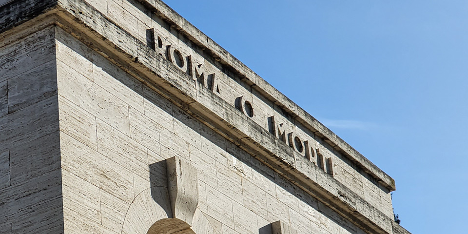 Roma o Morte inscription carved into the travertine façade of the Garibaldi Ossuary Mausoleum in Rome